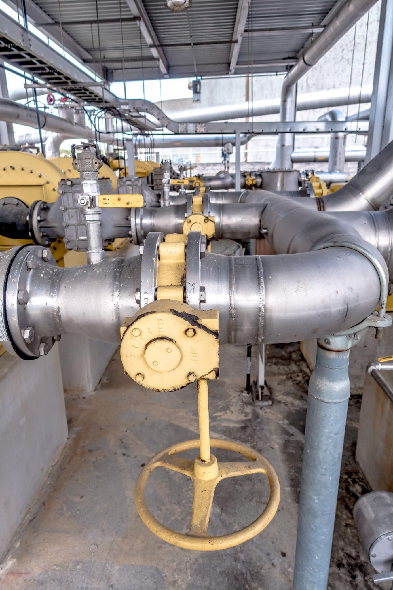 Valve line of power generation equipment